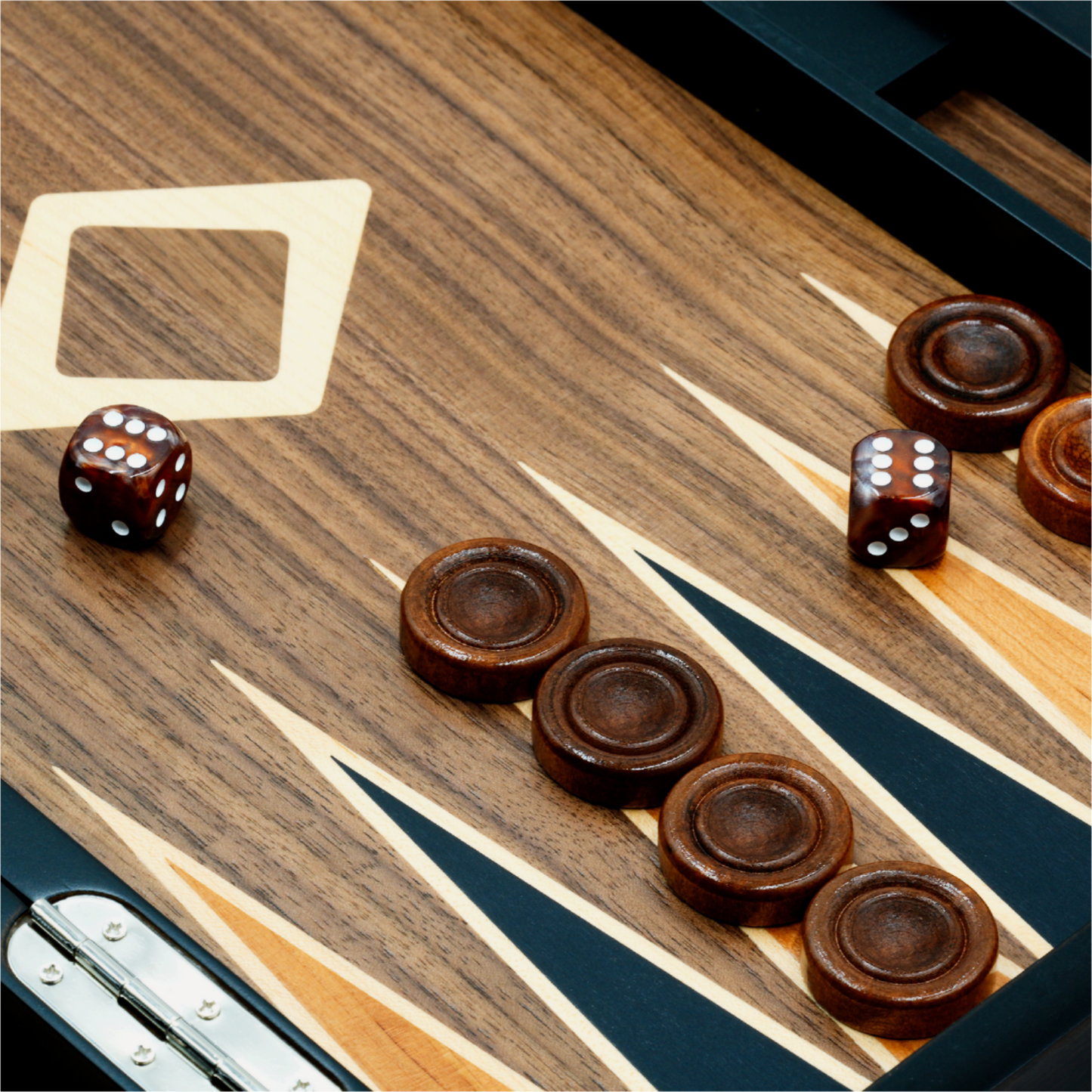 A5040 Backgammon Set, Walnut Maple Mahogany Veneers