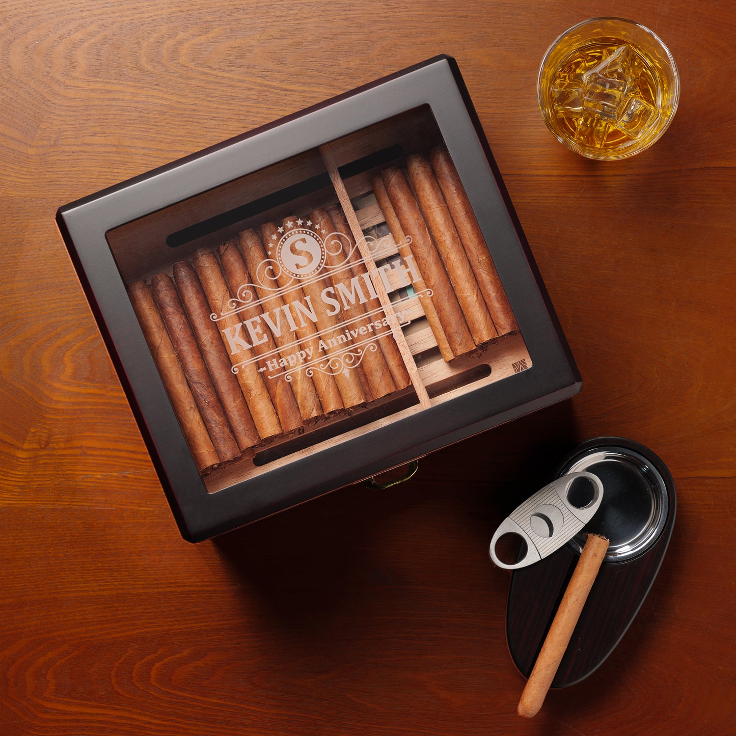 Enstatite A5043 Monogrammed Cigar Humidor, 25-50 CT, Ebony Finish