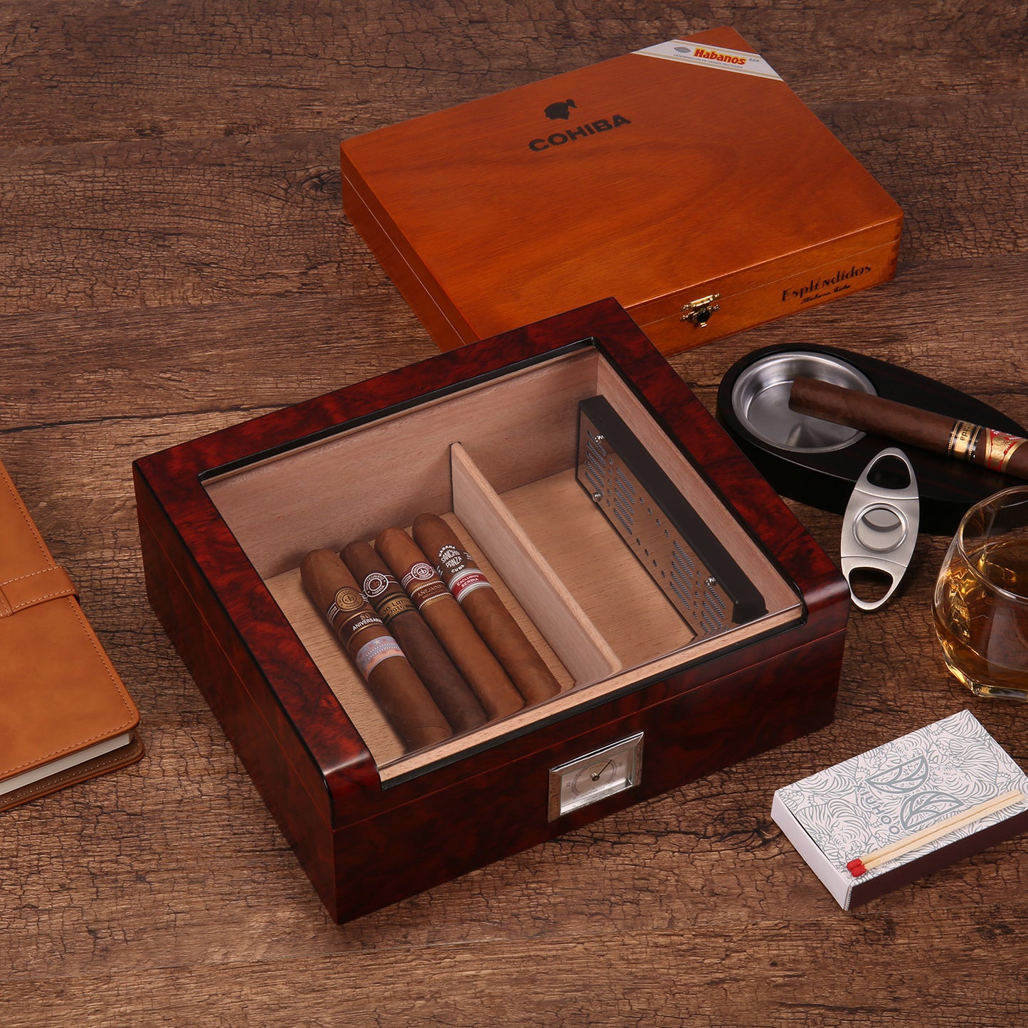 Mantle A5037 Cigar Humidor