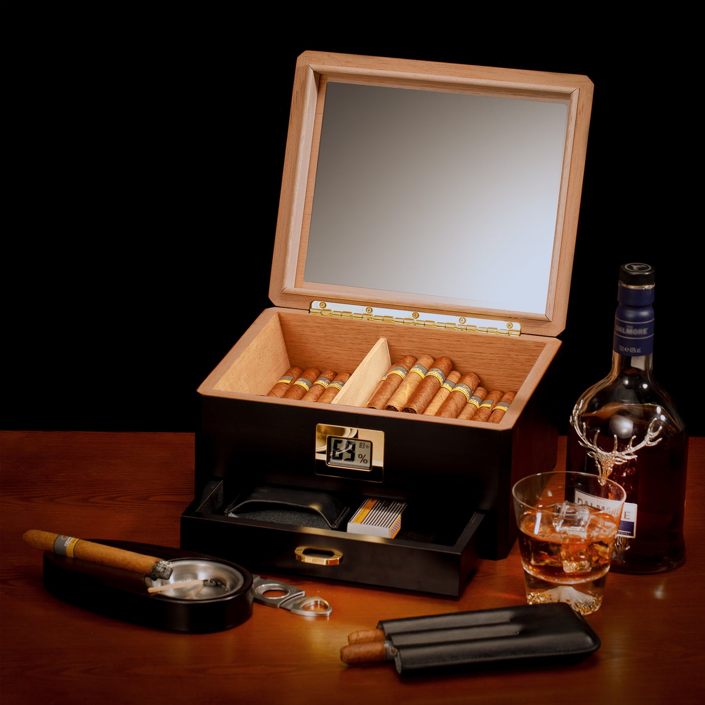 Woodronic Enstatit A5043 Cigar Humidor, 25-50 ct with 72% Boveda Packs